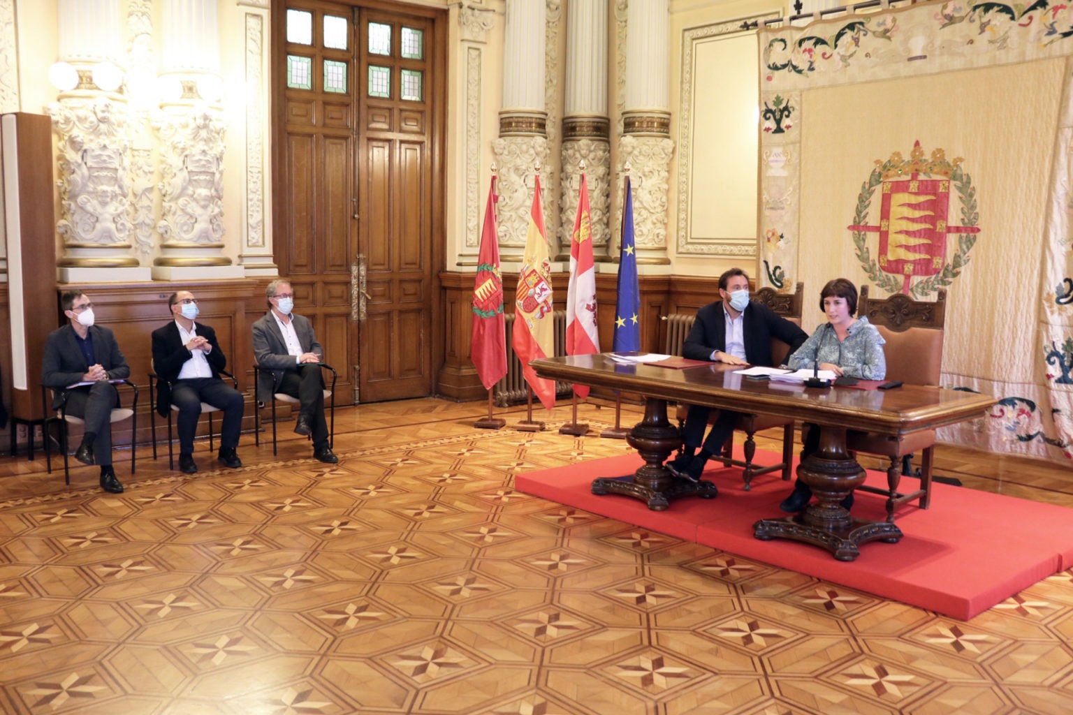 Mar A S Nchez Durante La Presentaci N De La Nueva Zona De Bajas