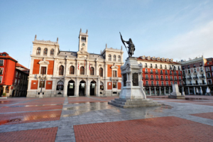 El Ayuntamiento de Valladolid, más a la derecha que el gobierno regional