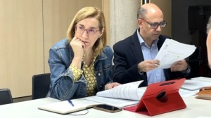 VTLP denuncia que el Ayuntamiento deja fuera a cientos de familias otra vez por no ampliar las ayudas para material escolar