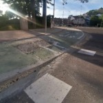 VTLP denuncia una infraestructura ciclista mal ejecutada en la calle Eras que pone en riesgo la seguridad ciudadana
