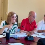 El ayuntamiento compra 3 autobuses con el dinero del Centro de Vida Activa de la zona centro