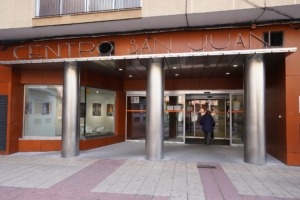 Los servicios sociales municipales siguen atascados en la valoración de la ayuda a la dependencia